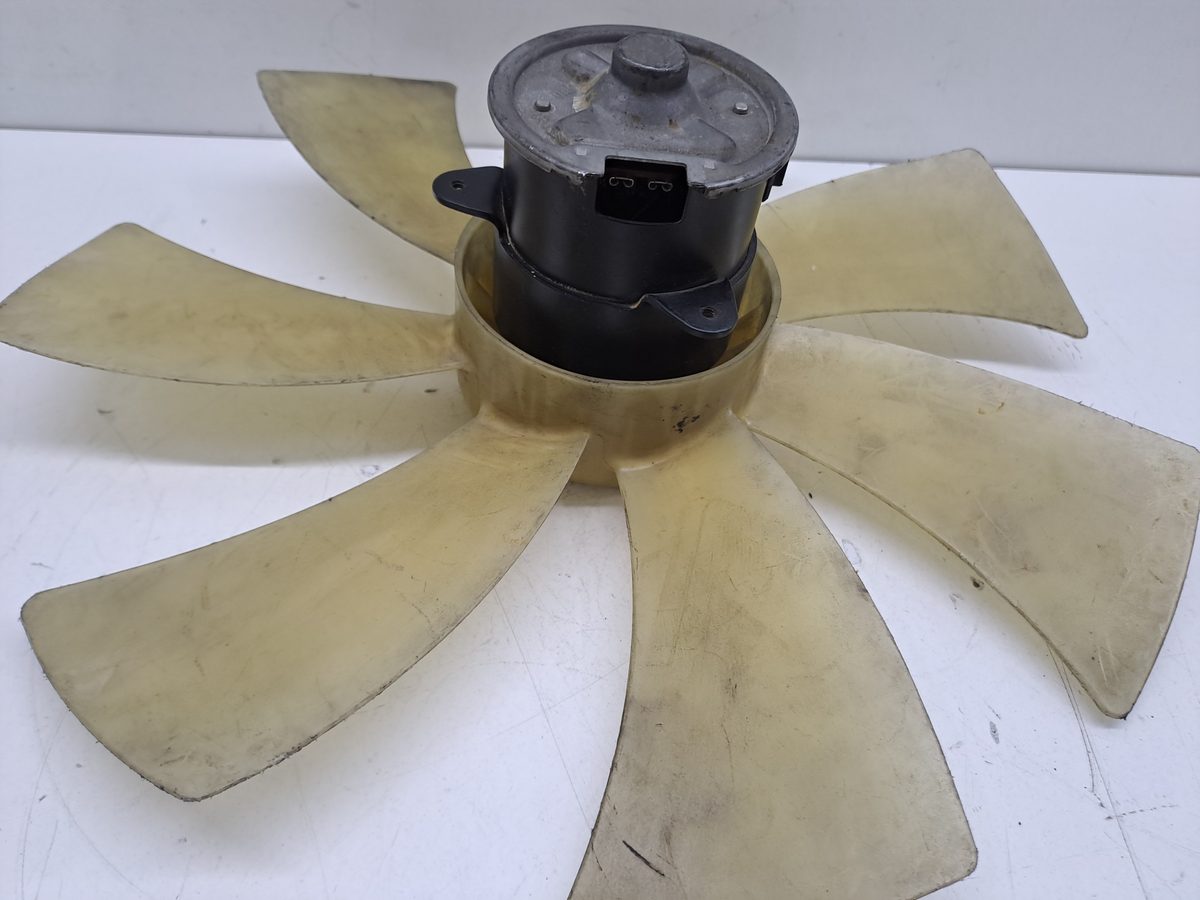Electroventilador Toyota Corolla (E11) 1999-2002 1.6 16V 1.6L 81kW 2635005250