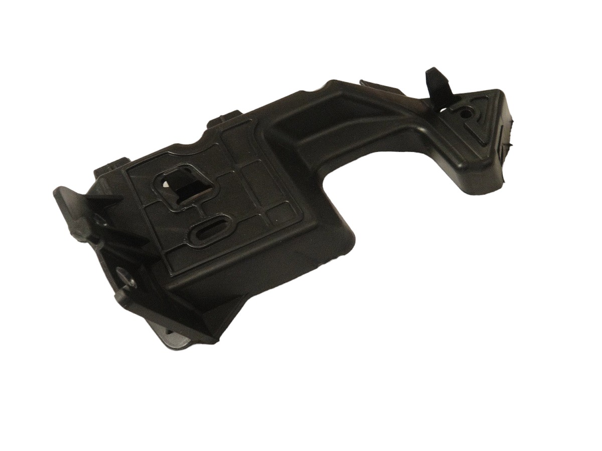 GUIA PARAGOLPE DELANTERO DERECHO CHEVROLET CELTA 2007 /