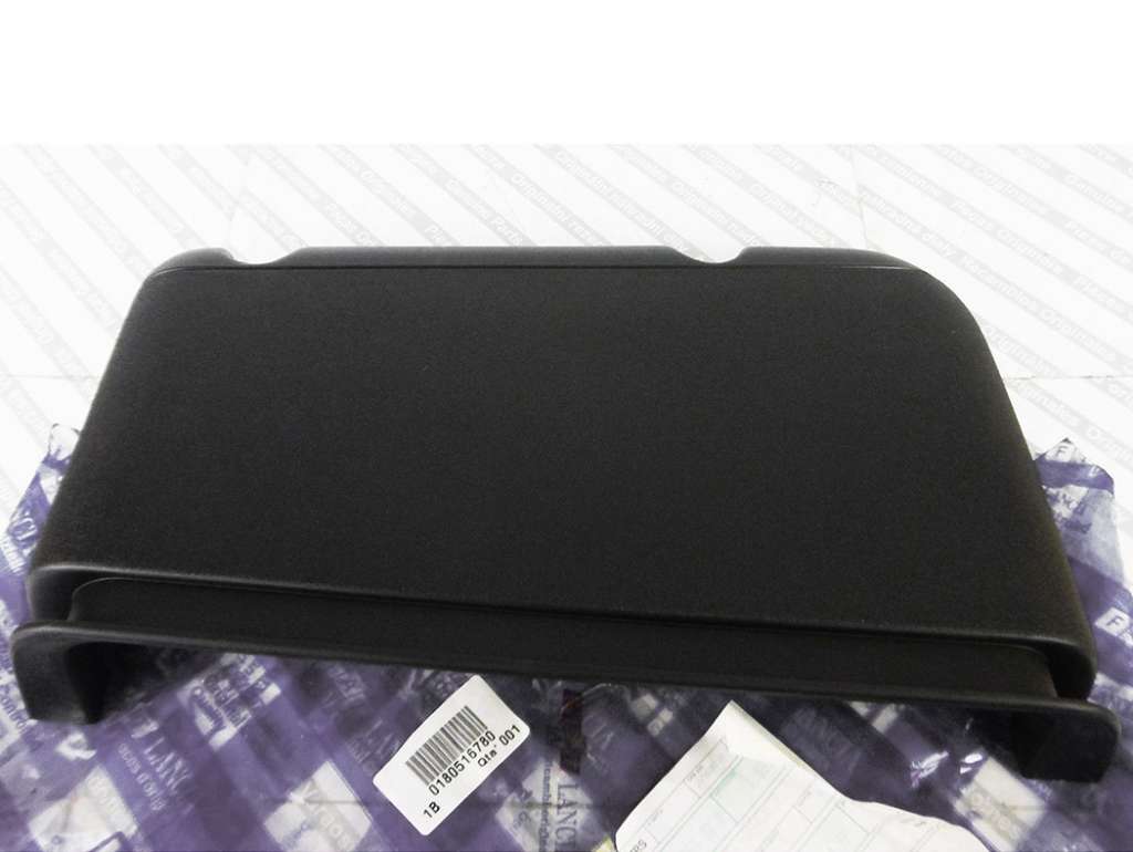Bolsillo de puerta delantero