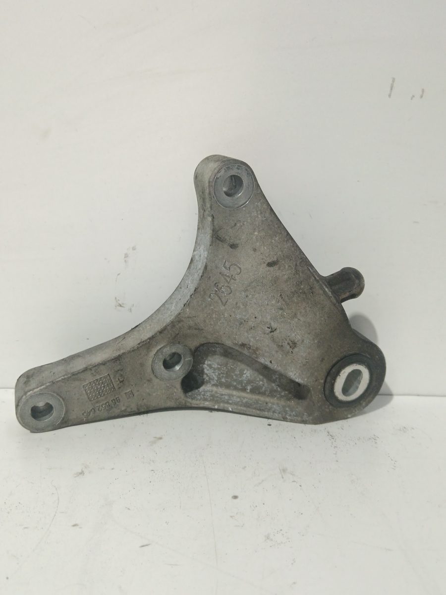 Soporte Caja de Cambios Audi A4 Berlina (8E) 2000-2004 2.5 TDI (120kW) 2.5L 120kW 97852645