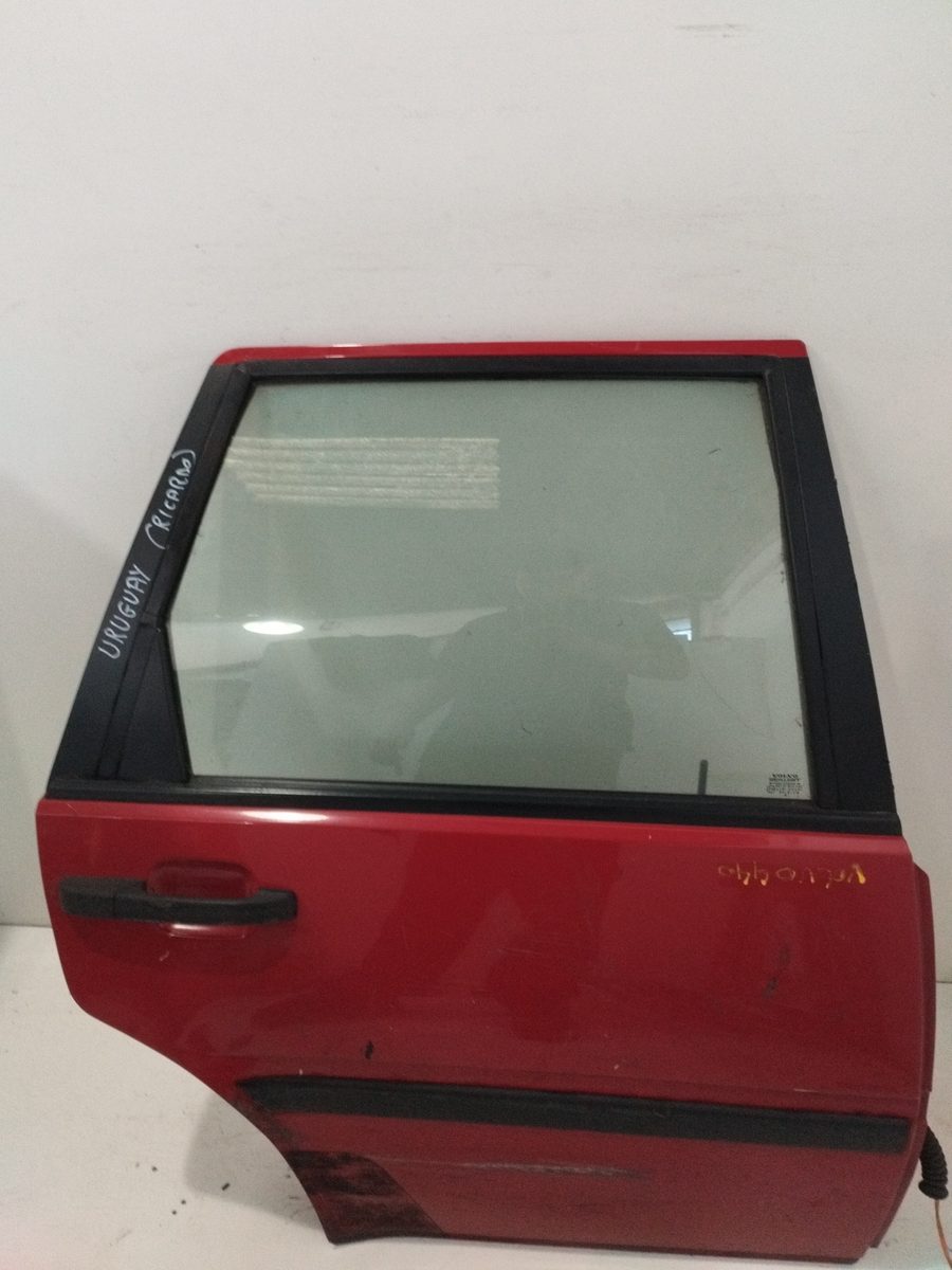 Puerta Trasera Derecha Volvo Serie 440 1988-1997 Básico