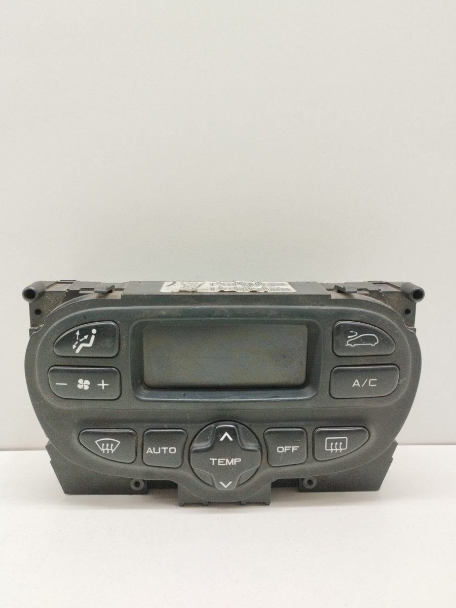 Comandos de Calefacción Peugeot 307 (S1) 2001-2005 XT 2.0L 79kW 96430991XT
