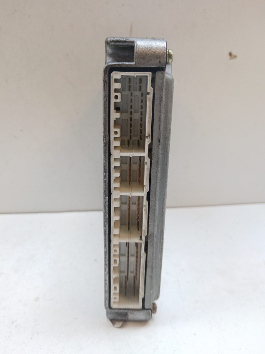 Centralita Motor Uce Toyota Corolla (E15) 2006-2011 Luna 2.0L 93kW 8966105310
