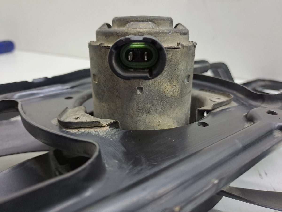 Electroventilador Renault Clio II Fase II (B/CB0) 2001-2013 1.2 16V 1.2L 55kW 8200098036A