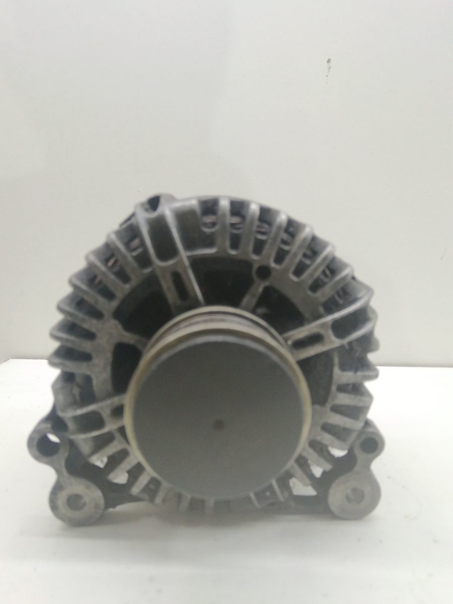 Alternador Volkswagen Golf V Berlina (1K1) 2003-2008 1.9 TDI 1.9L 77kW