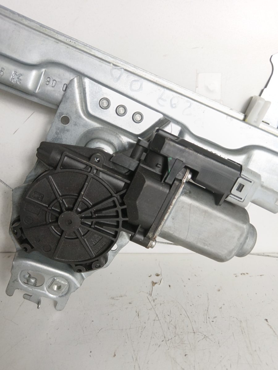 Alza Cristal Delantero Derecho Electrico Peugeot 207 2006-2012 Sport 400914K