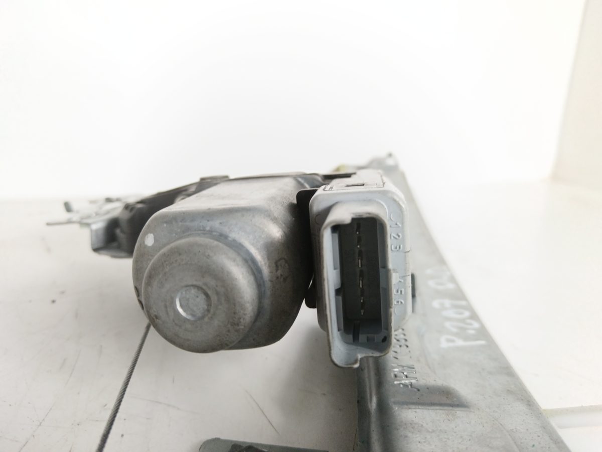 Alza Cristal Delantero Derecho Electrico Peugeot 207 2006-2012 Sport 400914K