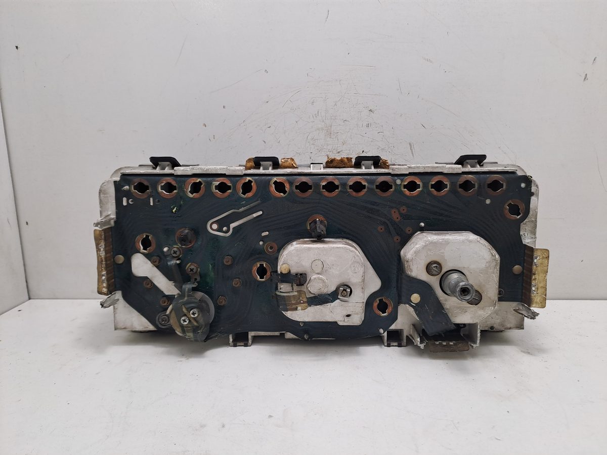 Tablero de Instrumentos Renault 19 (B/C/L53) 1992-1996 8224704