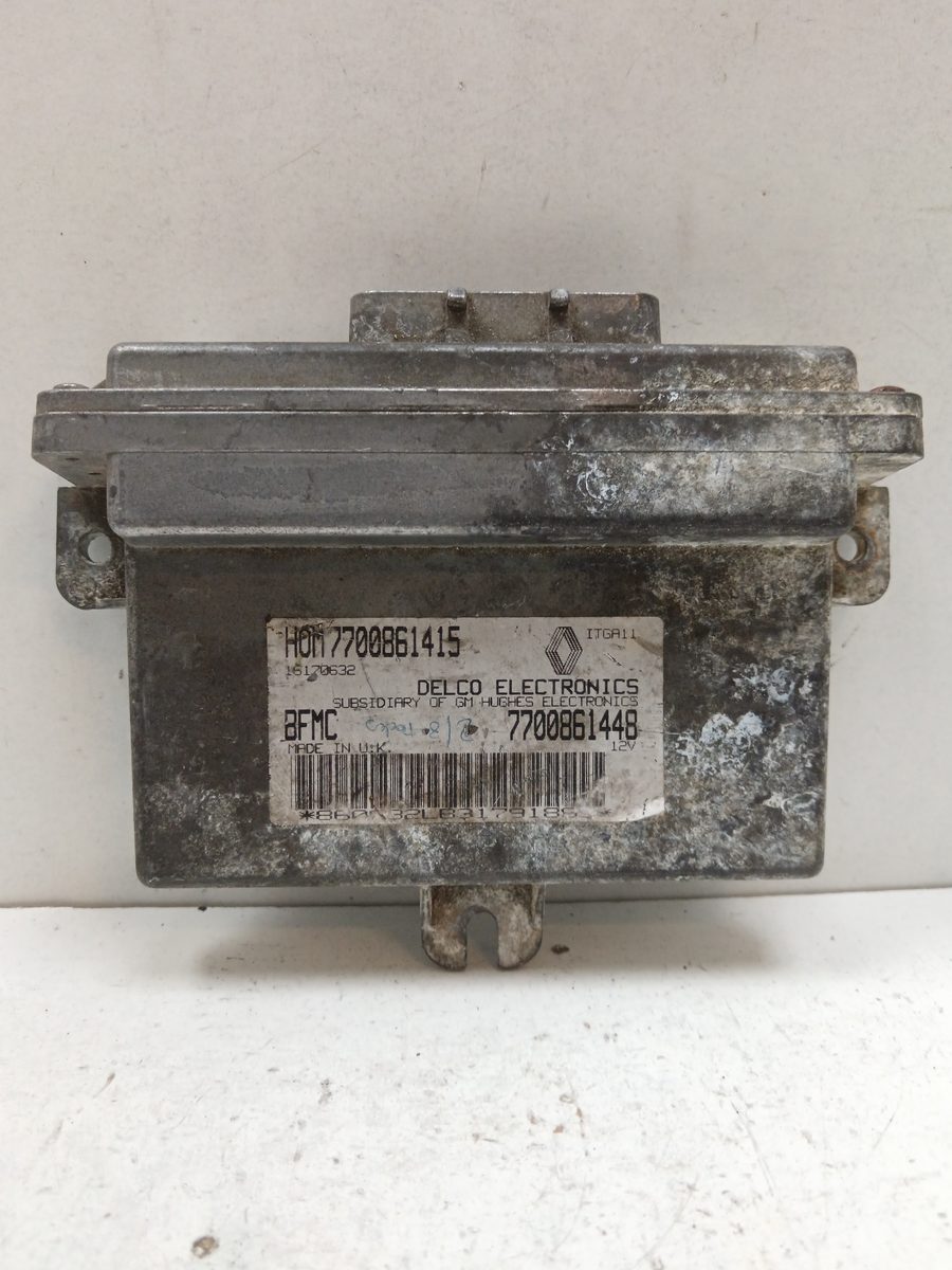 Centralita Motor Uce Renault Clio I Fase I+II (B/C57) 1991-1998 1.2 Alize 7700861415