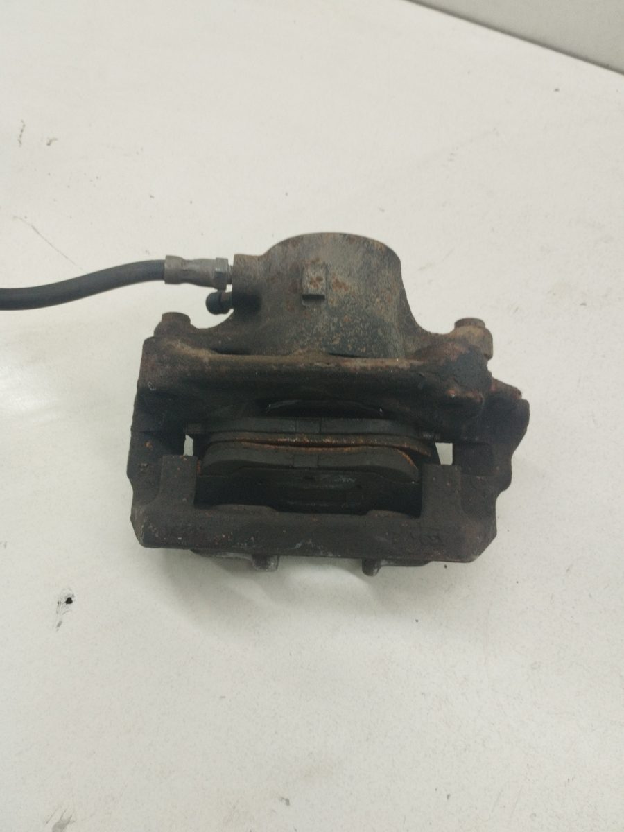 Mordaza de Freno Delantera Izquierda Mercedes-Benz Clase C (W202) Berlina 1993-2000