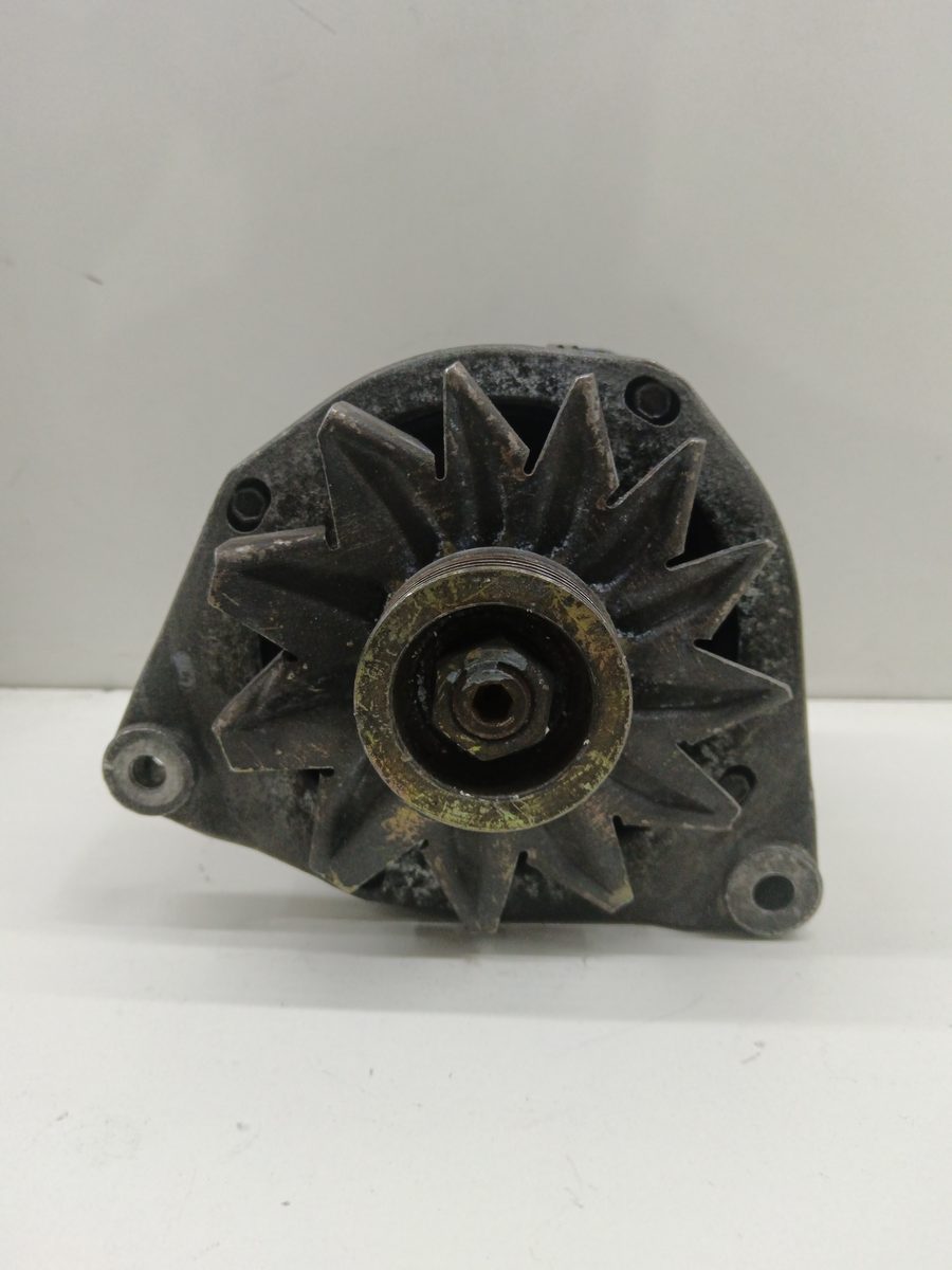 Alternador Peugeot 205 Berlina 1983-1998 1,1 1.1L 44kW 2541722