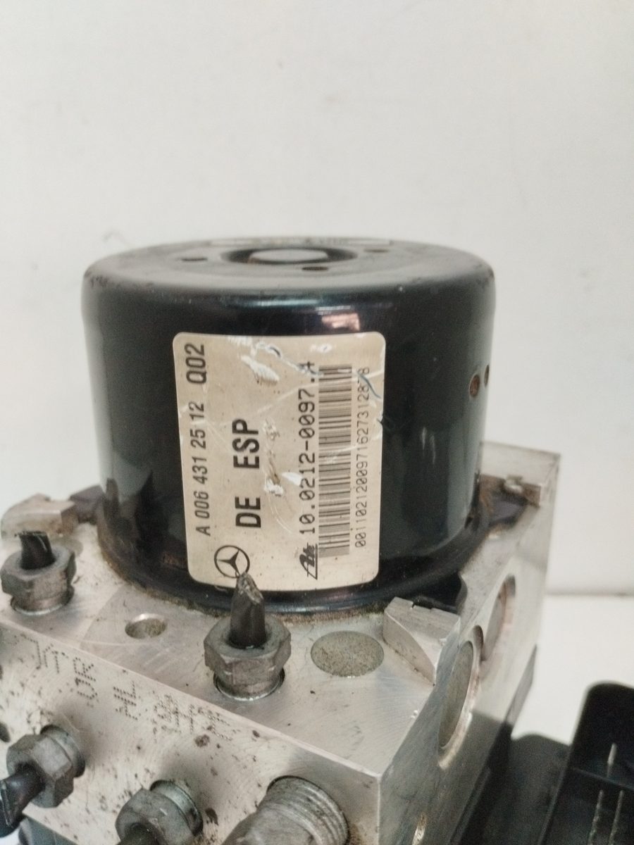 Modulo Abs Mercedes-Benz Clase C (W204) Berlina 2007-2011 C 220 CDI (204.008) A0064312512