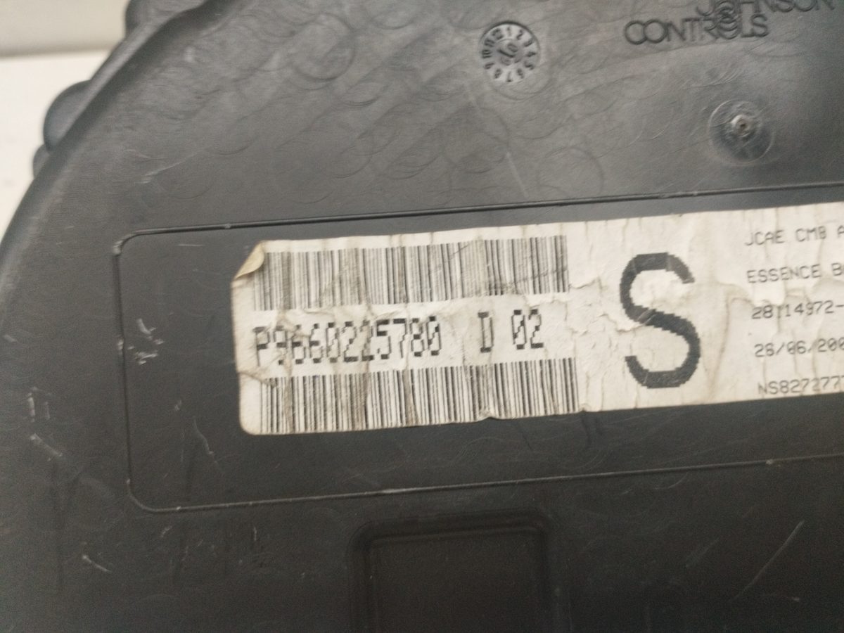 Tablero de Instrumentos Citroën C3 1995-2010 1.4 HDi SX Plus 1.4L 50kW P9660225780D02