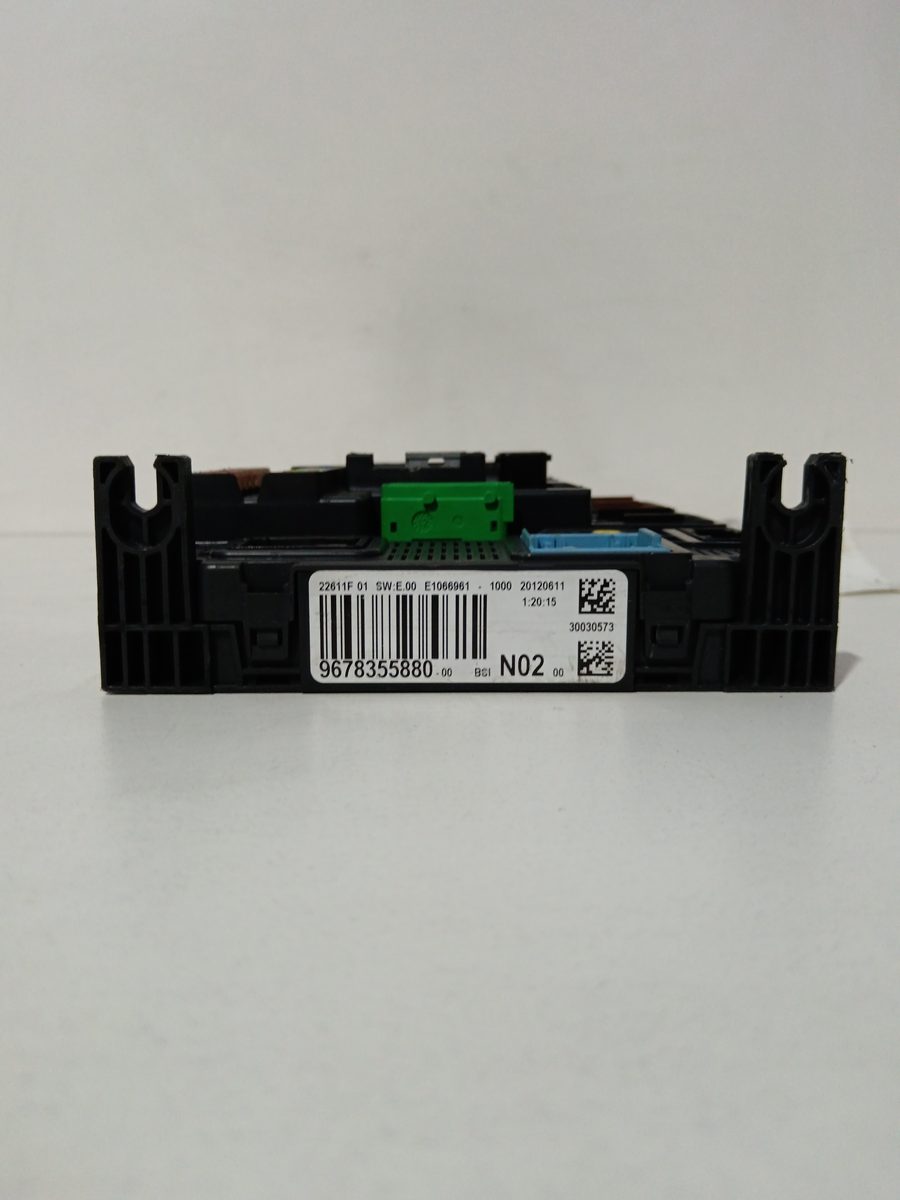 Caja Reles / Fusibles / Modulo Bsi Peugeot 208 2012-2019 Active 1.4L 70kW 9678355880
