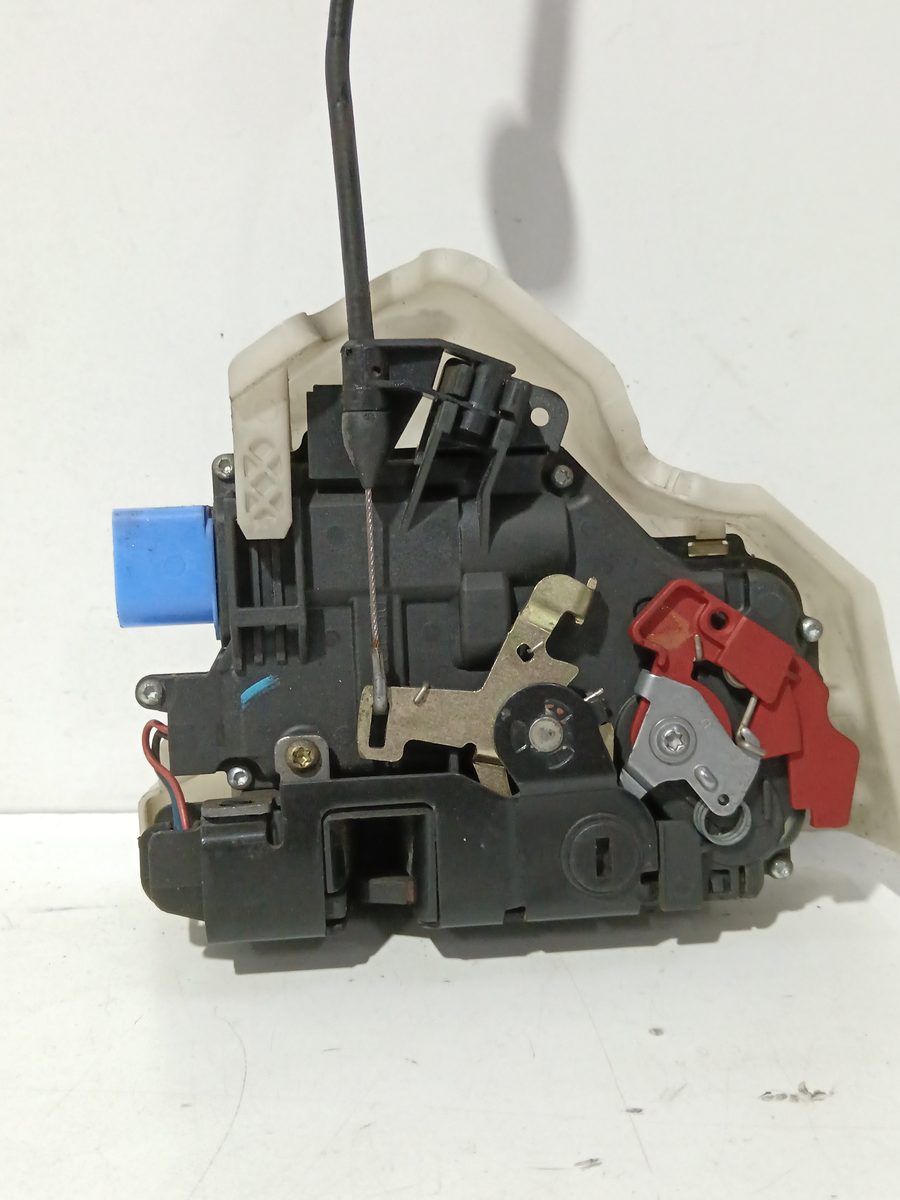 Cerradura Puerta Trasera Derecha Volkswagen Jetta (1K2) 2005-2010 Advance