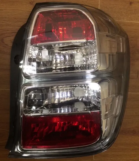FAROL TRA DER GM COBALT LTZ 13