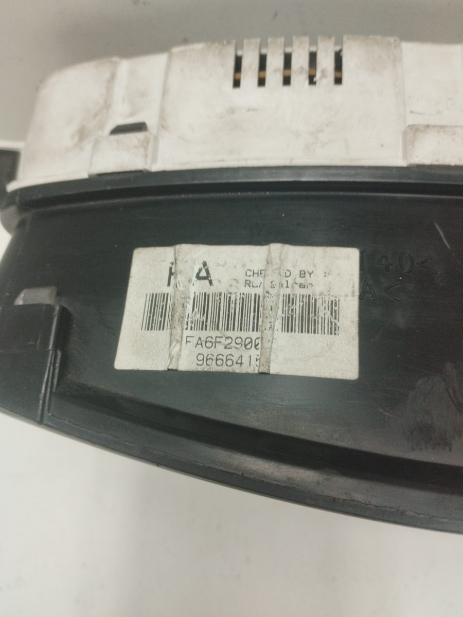 Tablero De Instrumentos Chevrolet Spark 2005-2011 S 0.8L 38kW 9666415