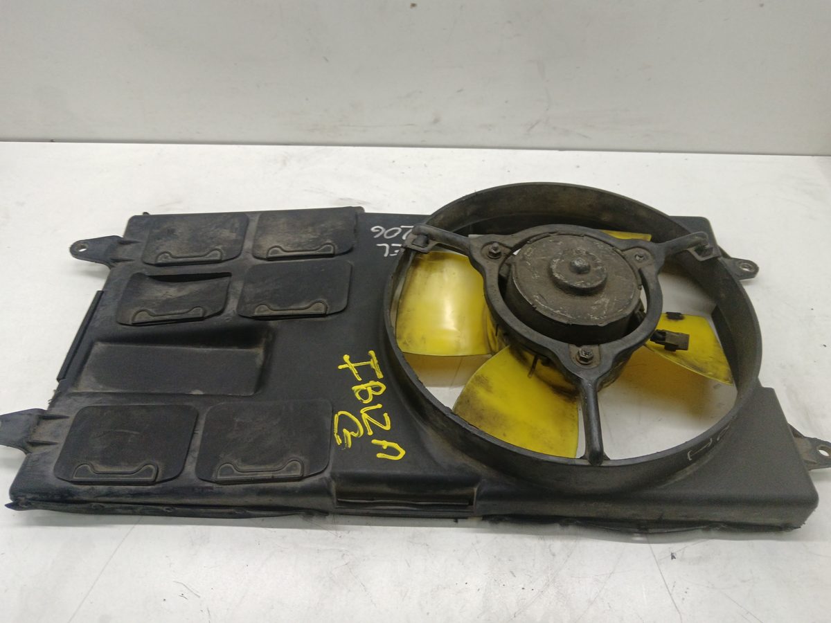 Electroventilador SEAT Ibiza desde 1985 1,5 1.5L 74kW 95251000
