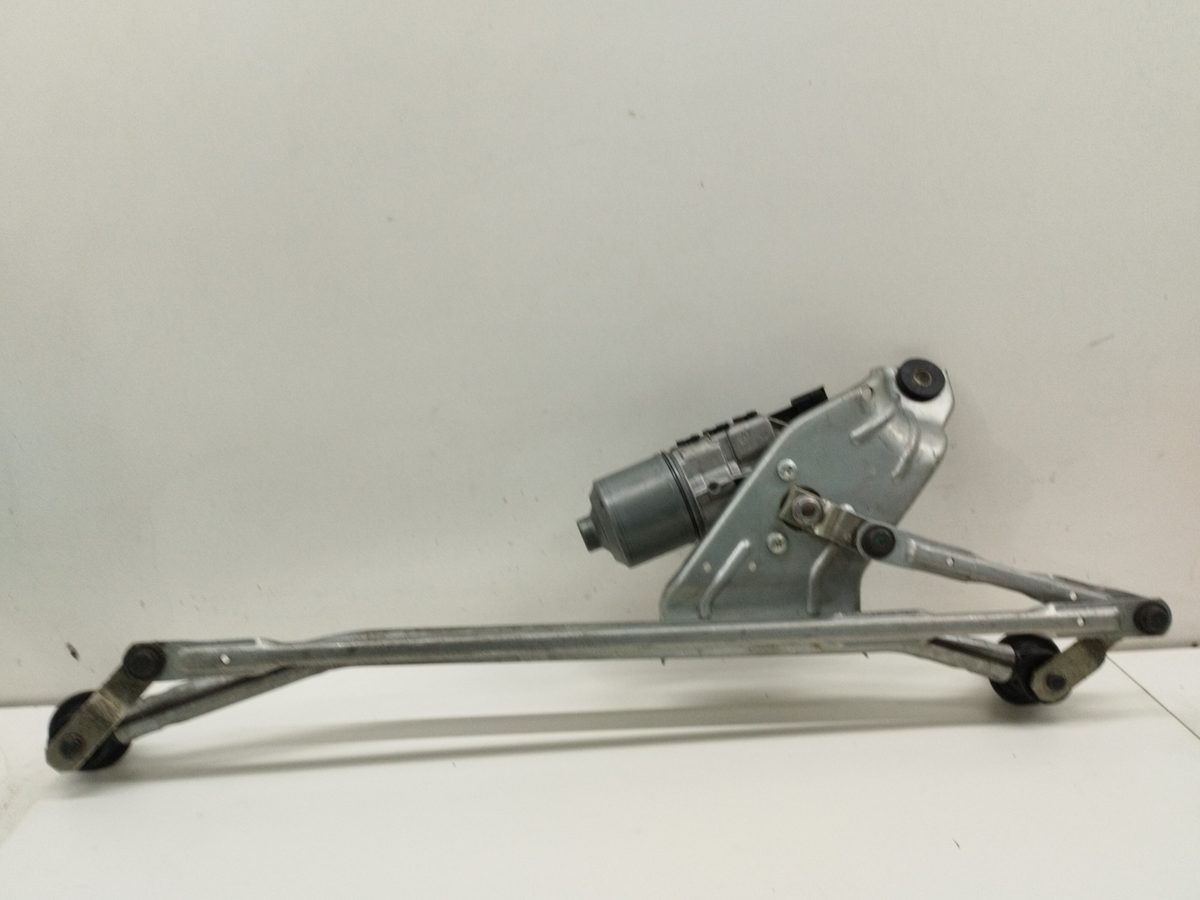 Motor Limpia Delantero Renault Sandero 2012-Actualidad Ambiance 1.2L 54kW 039241544