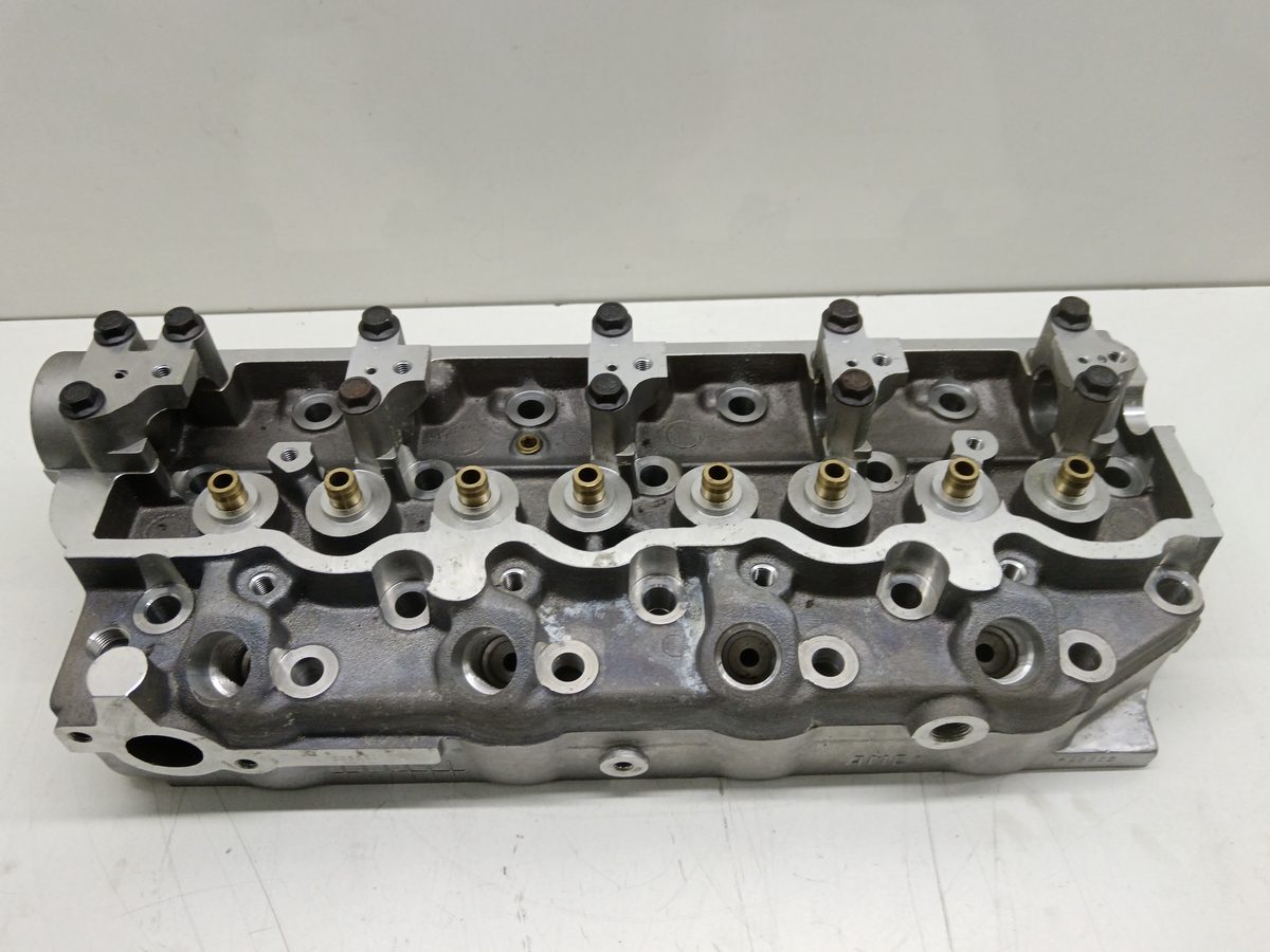 Tapa de Cilindros Mitsubishi L 200 (K60T) 1996-1999 2.5 Diesel 2.5L 55kW JMI021S