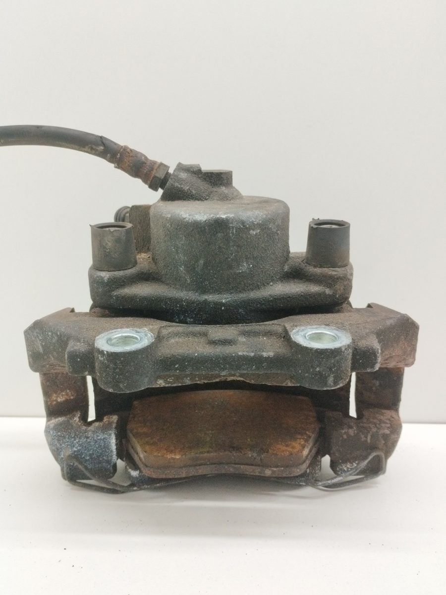 Mordaza de Freno Delantera Izquierda Peugeot 307 Berlina (S2) 2005-2008 XS 1.6L 80kW