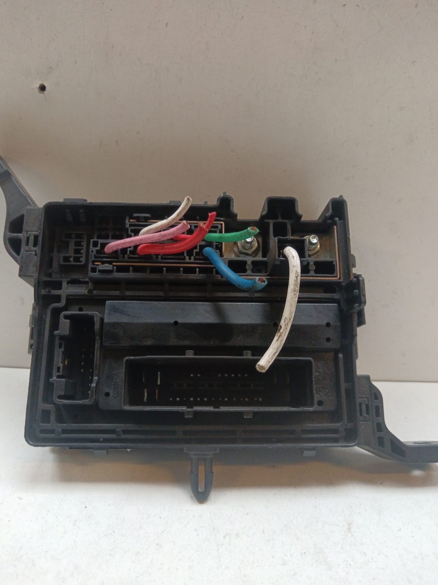 Caja Reles / Fusibles Kia Picanto 2011-2017 919501Y360