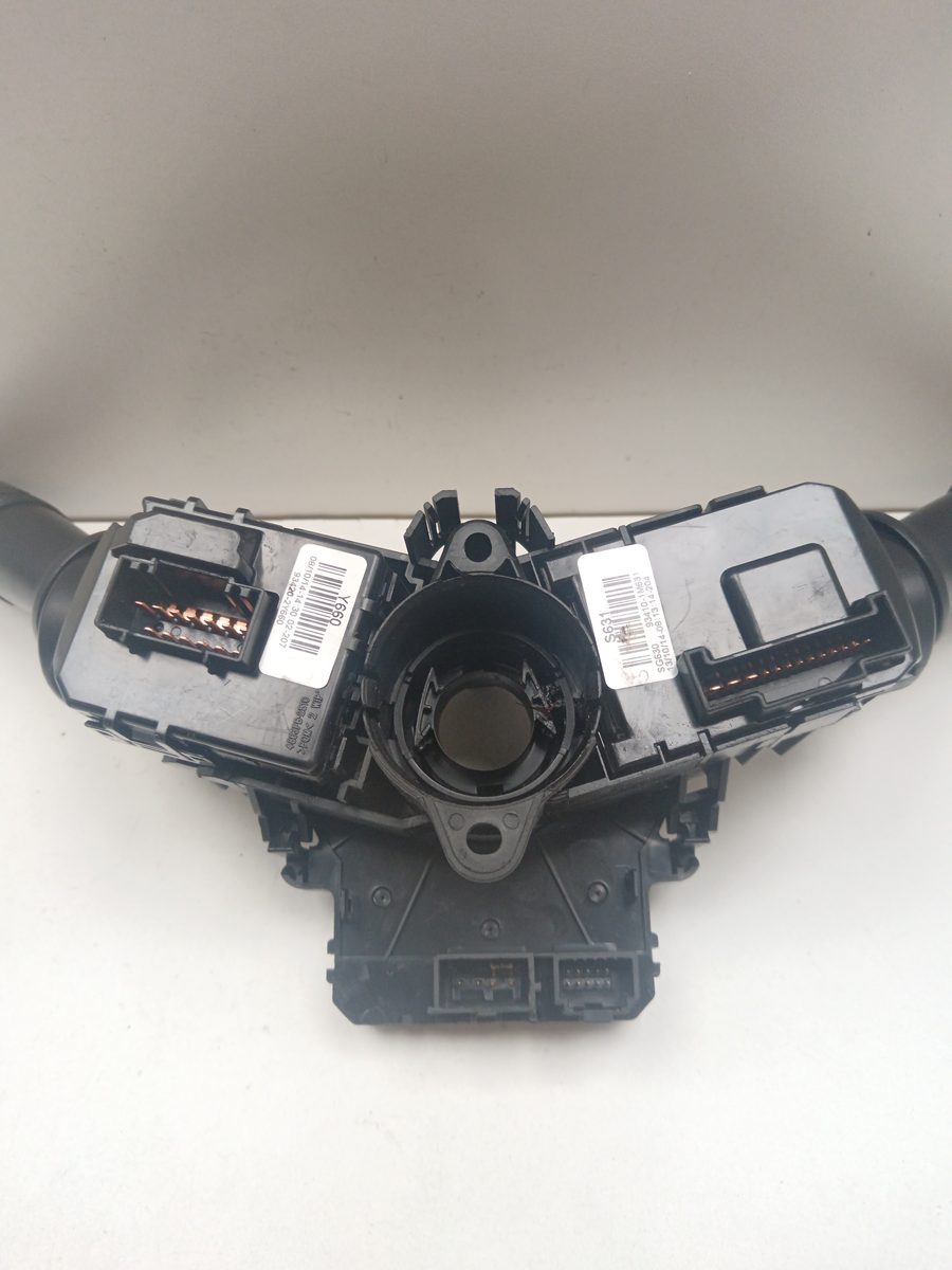 Llave de Luces Limpiaparabrisas Kia Sportage 2010-2016 Concept 4×2 1.7L 85kW Y102470939