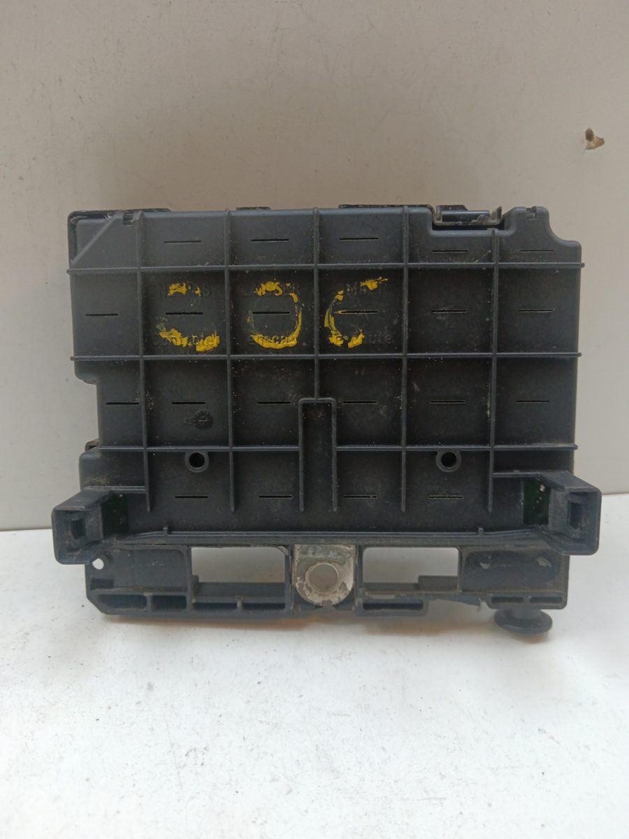 Caja Reles / Fusibles / Modulo Bsm Peugeot 206 Berlina 1998-2010 XN 1.9L 51kW PA6GB20GF10