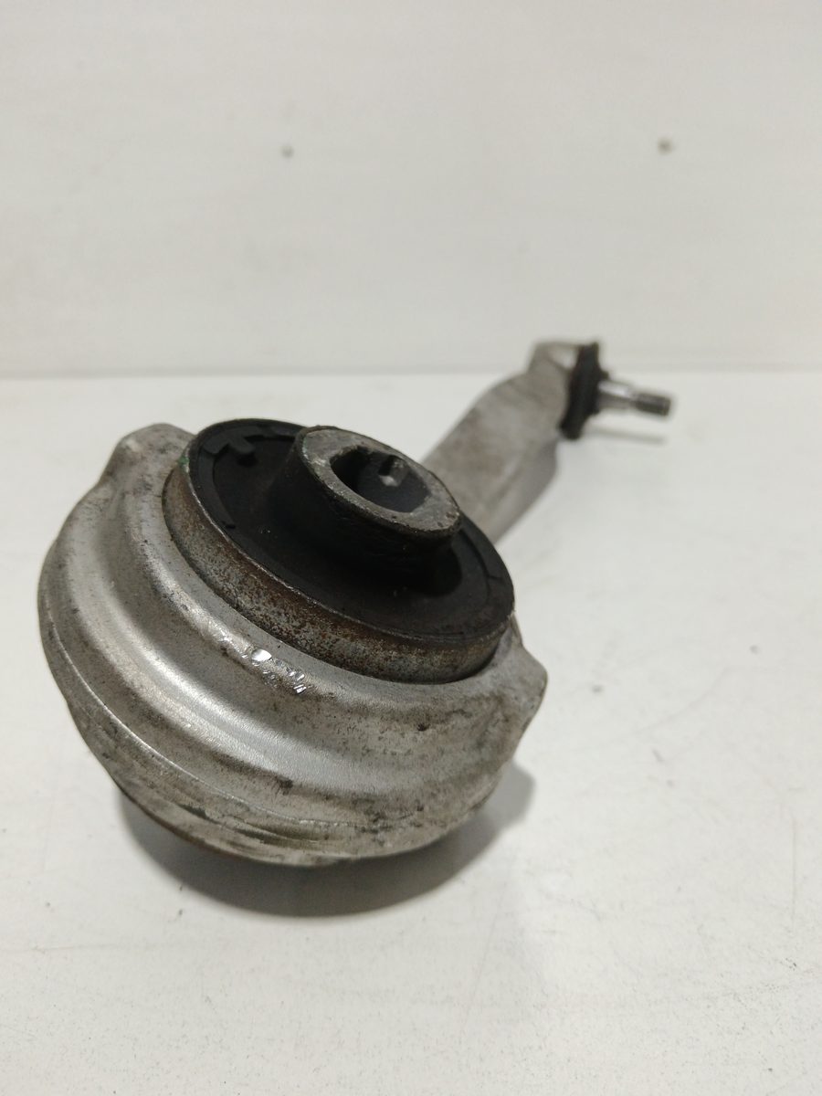 Parrilla de Suspension Superior Trasera Derecha Mercedes-Benz Clase C (W204) Berlina TJ43E