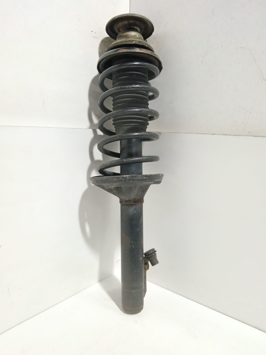 Amortiguador Delantero Der/Izq Ford Fiesta Berl./courier 1988-1997 1.1 CAT 89FB18045EE