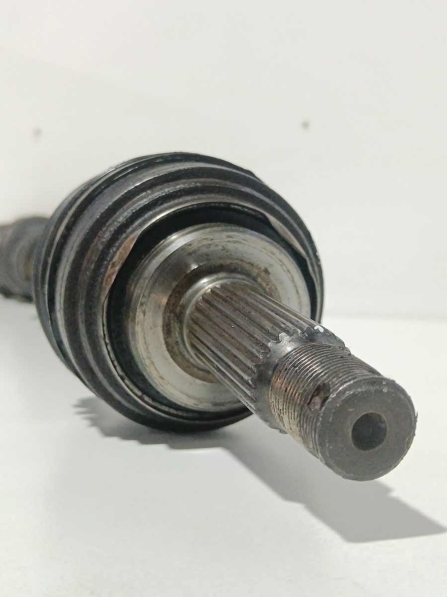 Semieje Delantero Derecho Mitsubishi Colt (CJ0) 1996-2003 1300 Avance 1.3L 60kW