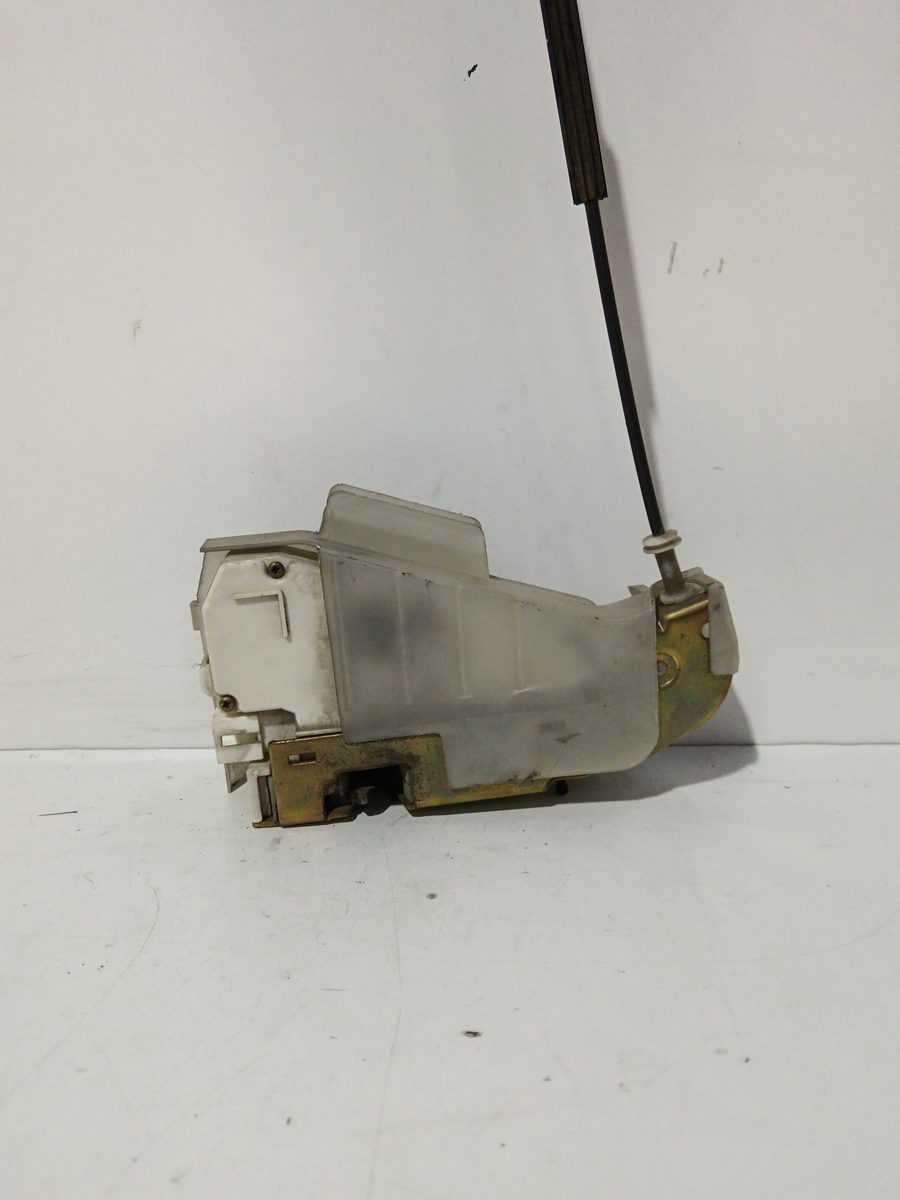 Cerradura Puerta Trasera Izquierda Ford Fiesta Berlina (DX) 1999-2002 Ambiente