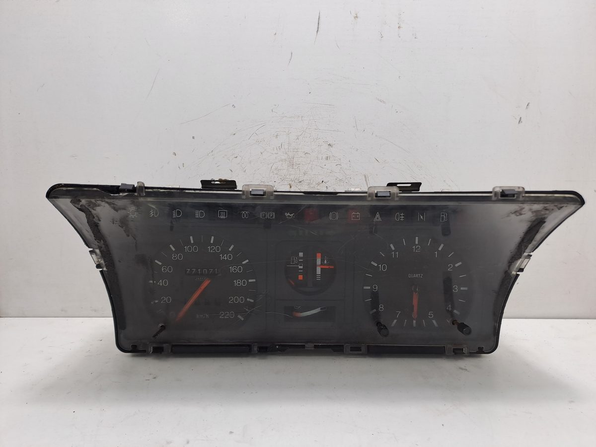 Tablero de Instrumentos Renault 21 Berlina (B/L48) desde 1985 2.1 Diesel 8466610