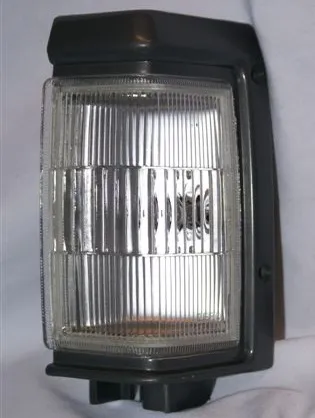 Faro delantero izquierdo