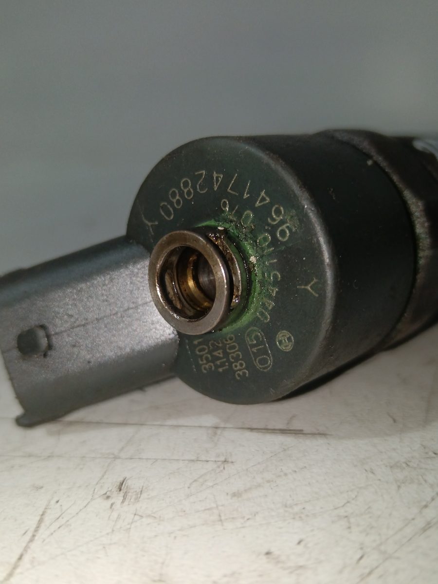 Inyector Fiat Scudo (222) desde 1995 2.0 JTD Lujo Familiar (8 asientos) 0445110076
