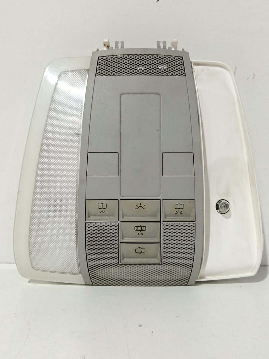 Luz Interior Mercedes-Benz Clase C (W204) Berlina 2007-2011 A2048202001
