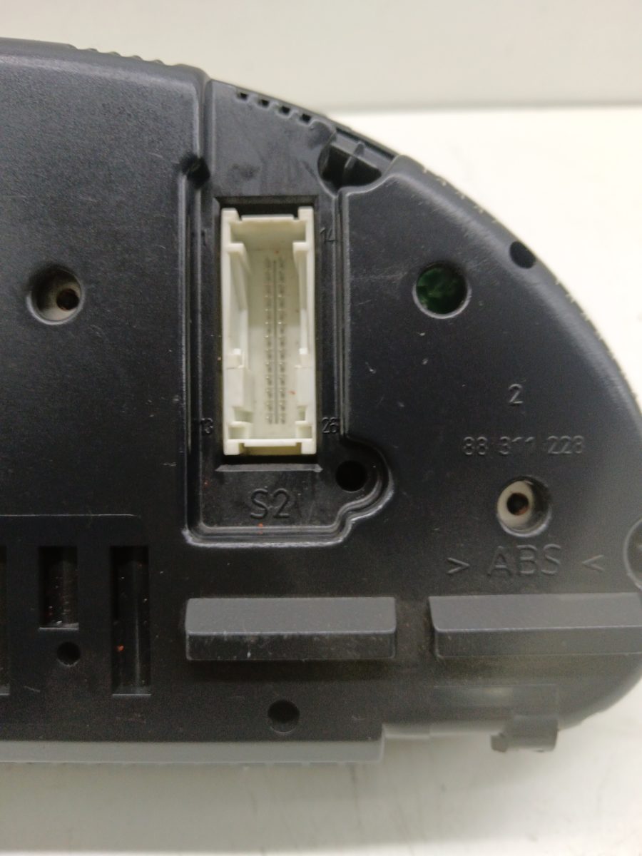 Tablero de Instrumentos BMW Serie 5 Berlina (E39) 1995-2003 2.0 16V Diesel CAT 62116903800