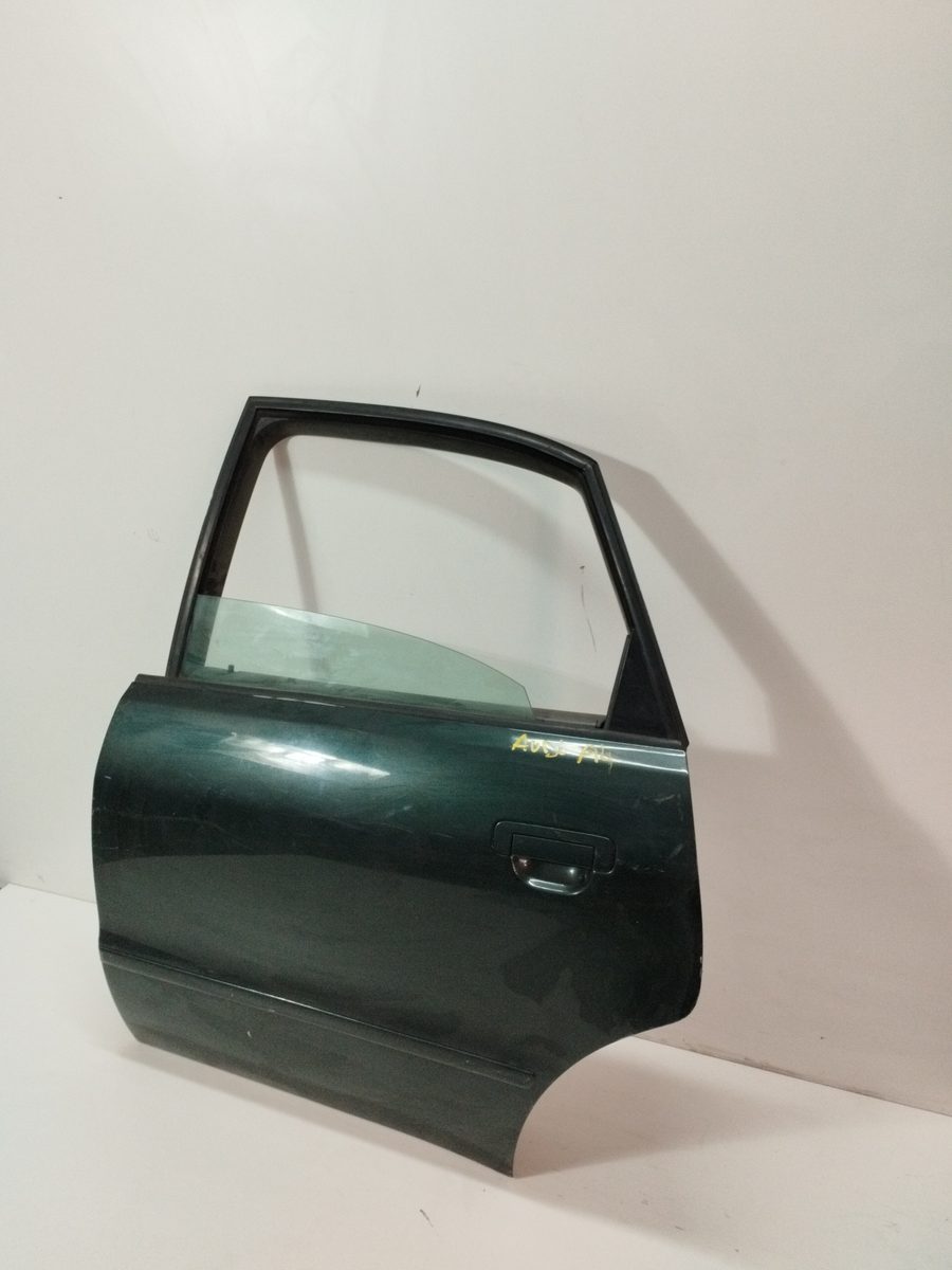 Puerta Trasera Izquierda Audi A4 Avant (8E) 2001-2004