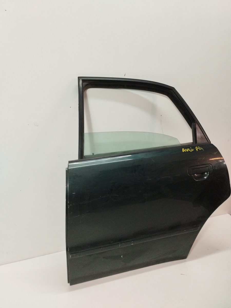 Puerta Trasera Izquierda Audi A4 Avant (8E) 2001-2004