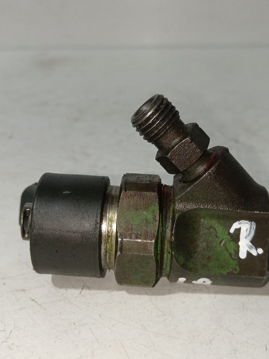 Inyector Renault Scenic (JA..) 1999-2003 1.9 dTi Diesel 1.9L 59kW 0445110110