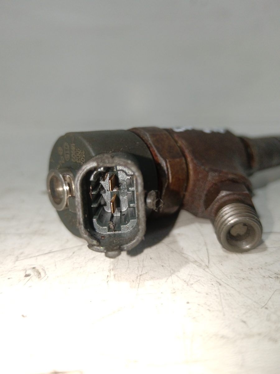 Inyector Fiat Scudo (222) desde 1995 2.0 JTD CAT 2.0L 80kW 0445110076