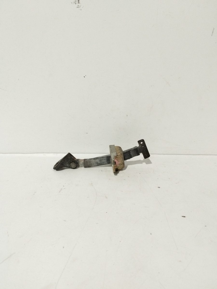 Limitador de Puerta Delantero Toyota Yaris (NCP1/NLP1/SCP1) 1999-2005 Linea Luna