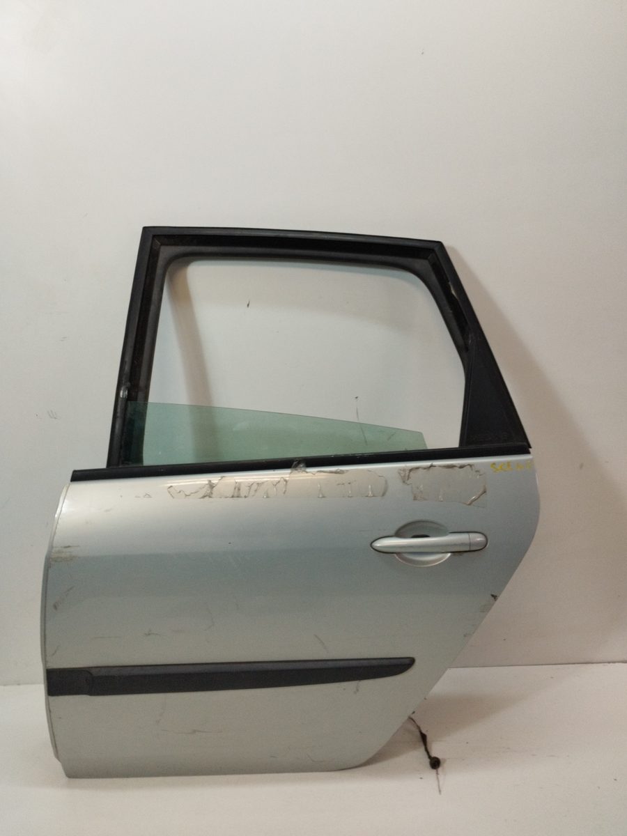 Puerta Trasera Izquierda Renault Scenic II 2003-2009 Expression