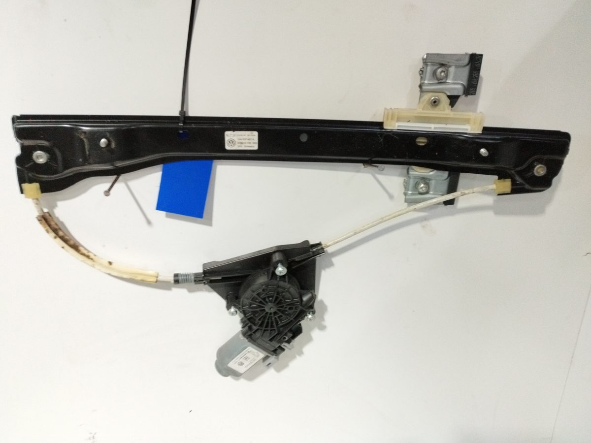 Alza Cristal Delantero Izquierdo Electrico Volkswagen Up! (122) 2016-2018