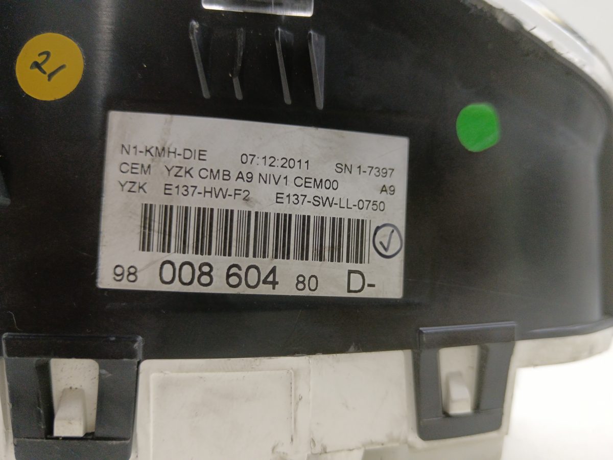 Tablero de Instrumentos Peugeot 208 2012-2019 Active 1.6L 68kW 9800860480