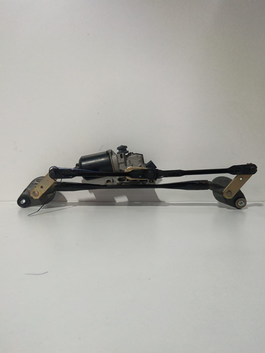 Maquina Limpia Parabrisa Hyundai Accent (MC) 2006-2010 GL 1.4L 71kW 981101G000
