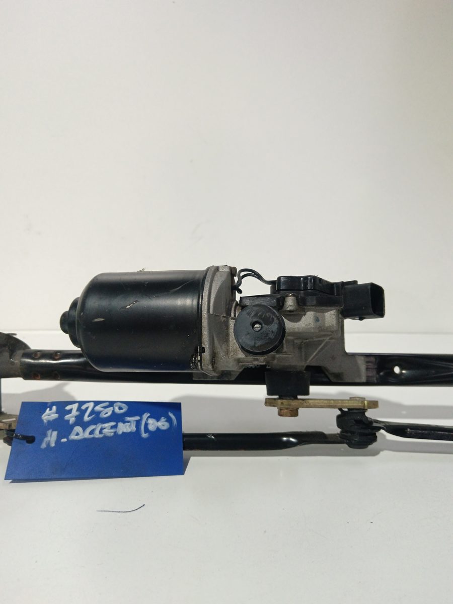 Maquina Limpia Parabrisa Hyundai Accent (MC) 2006-2010 GL 1.4L 71kW 981101G000
