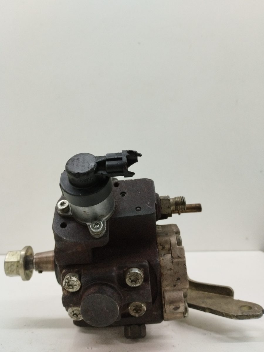 Bomba Inyeccion Peugeot 206 Berlina 1998-2010 1.6 HDi FAP CAT (9HZ / DV6TED4) 9656300380