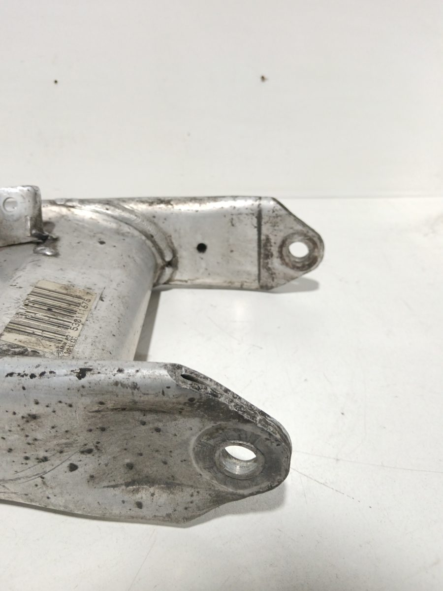 Parrilla de Suspension Inferior Trasera Izquierda BMW Serie 5 Berlina (E39) 5301116757
