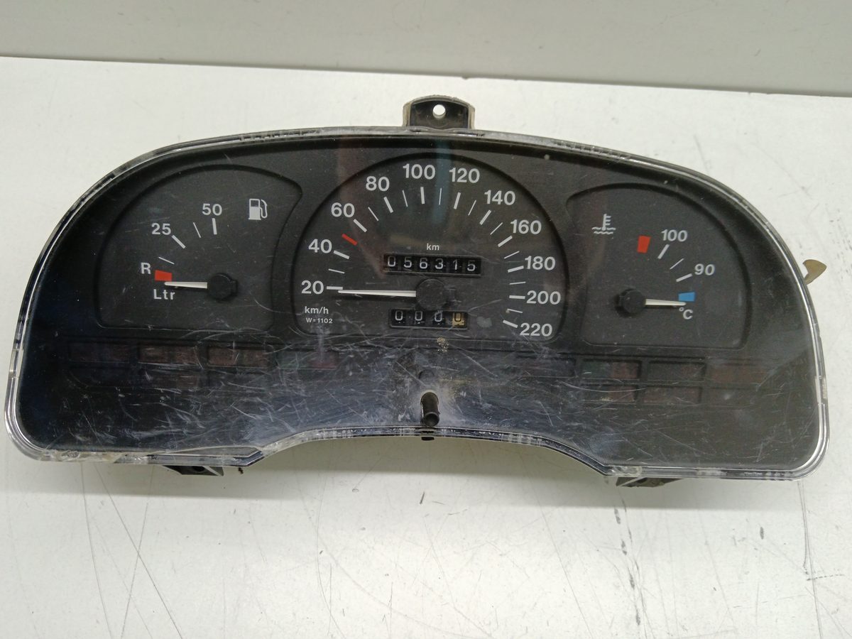 Tablero de Instrumentos Opel Astra F Berlina 1991-1998 2.0 16V CAT (X 20 XEV / L34)